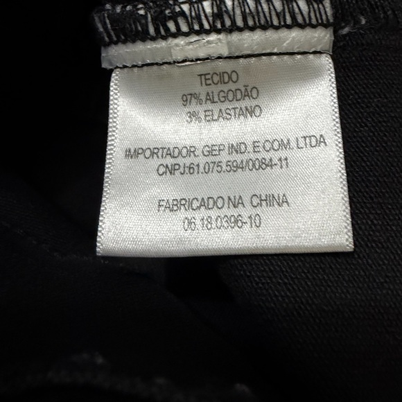 Black Button-Front Mini Skirt - Picture 6 of 6